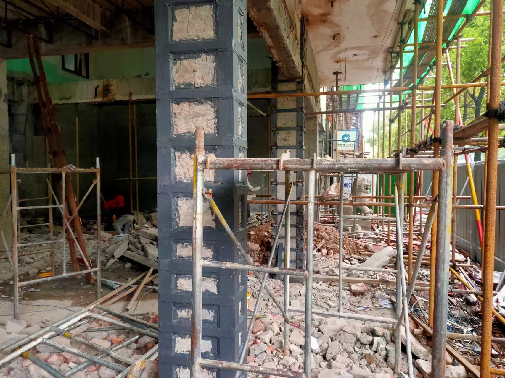 守護(hù)結(jié)構(gòu)安全，佛山南海區(qū)源泰建筑加固工程助力城市更新